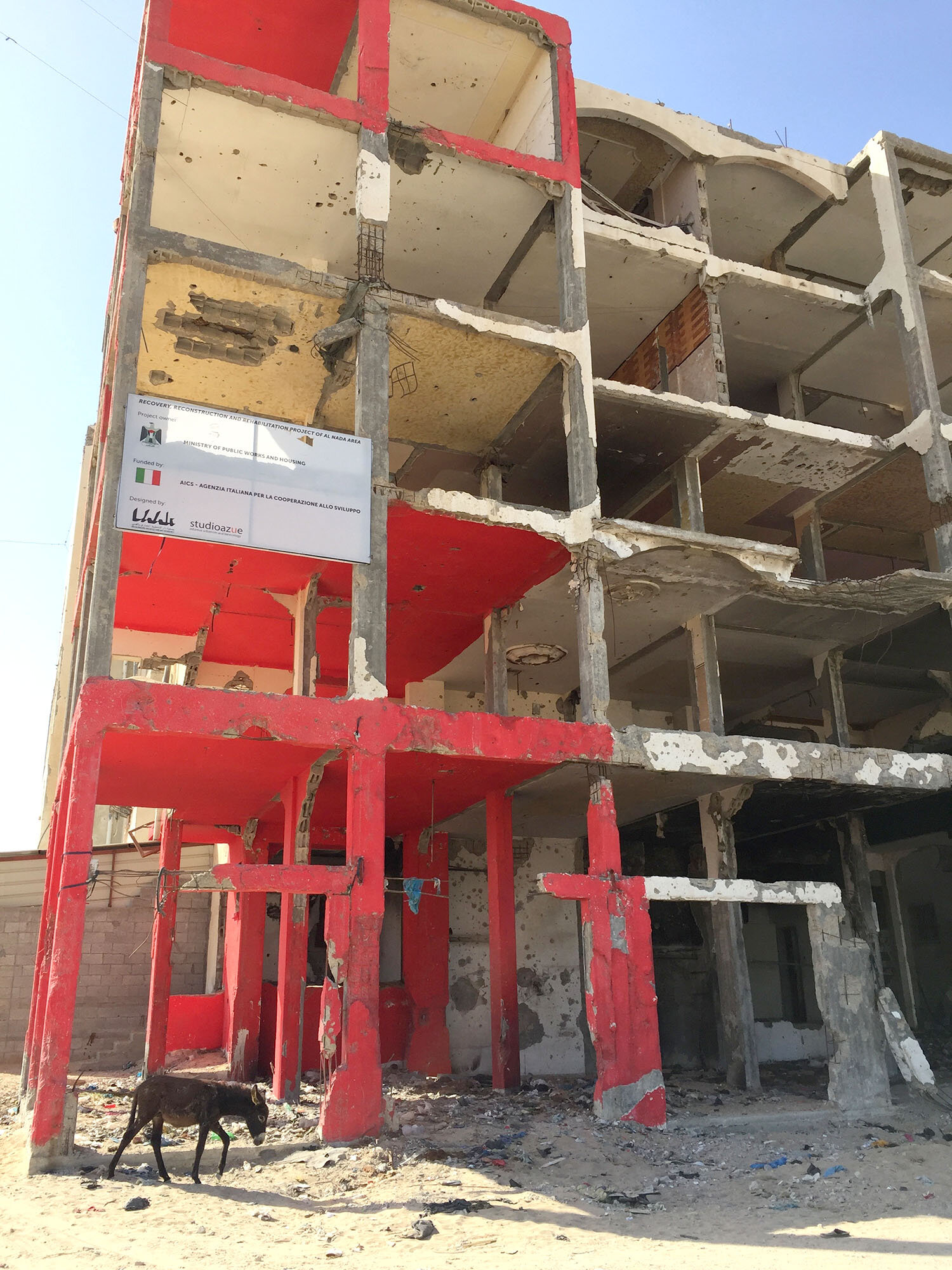 Destroyed building in Gaza after the Israel/Hamas war in 2014 (photo courtesy Antony Loewenstein).