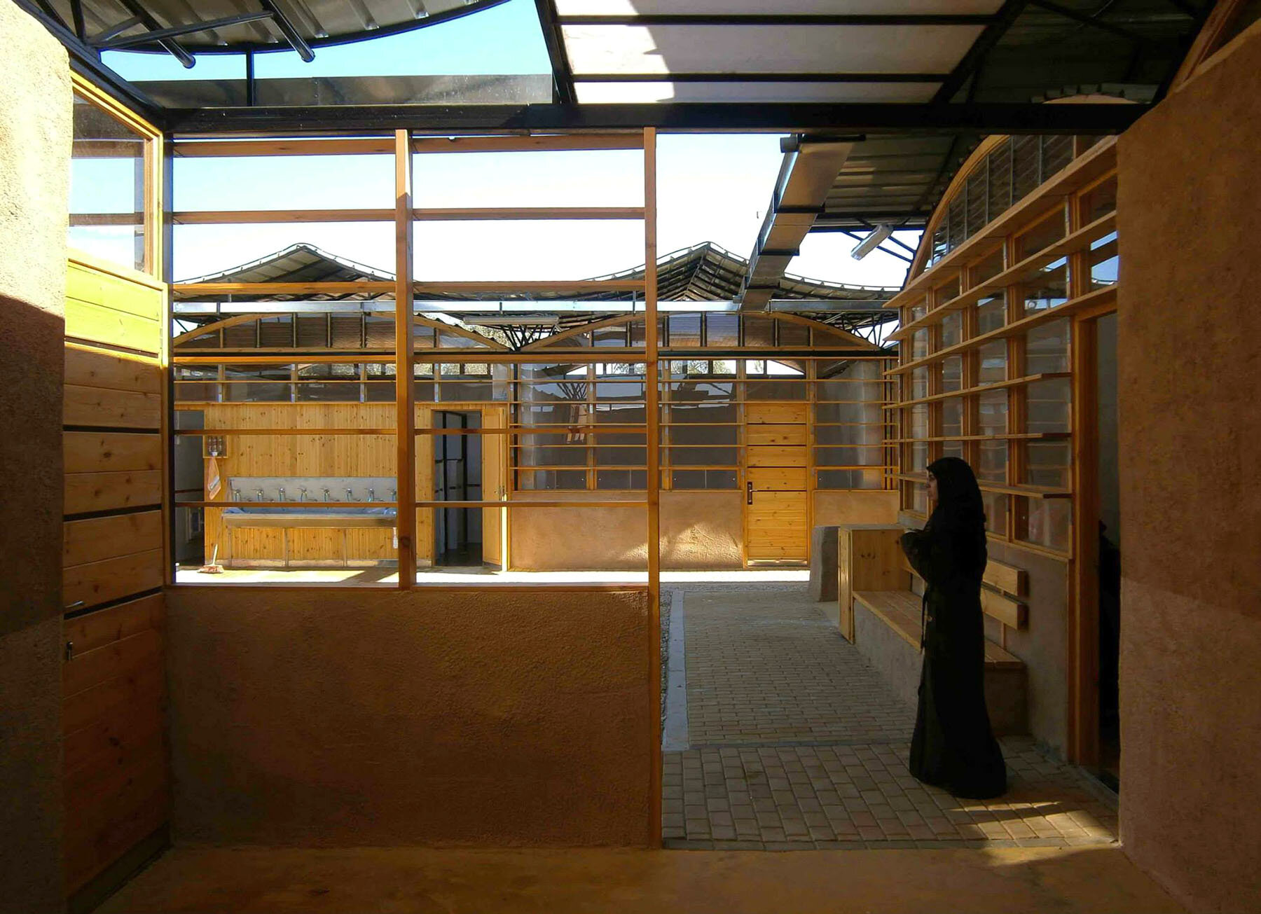 Another view of the Children's Land Kindergarten multipurpose center (photo MC Archive).
