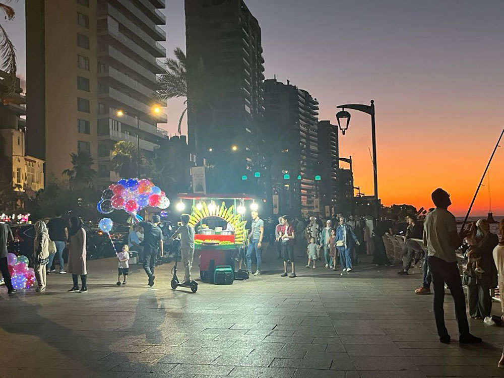 Corniche, Ain Mreisse, Beirut. September 26, 2024. Photo by author.