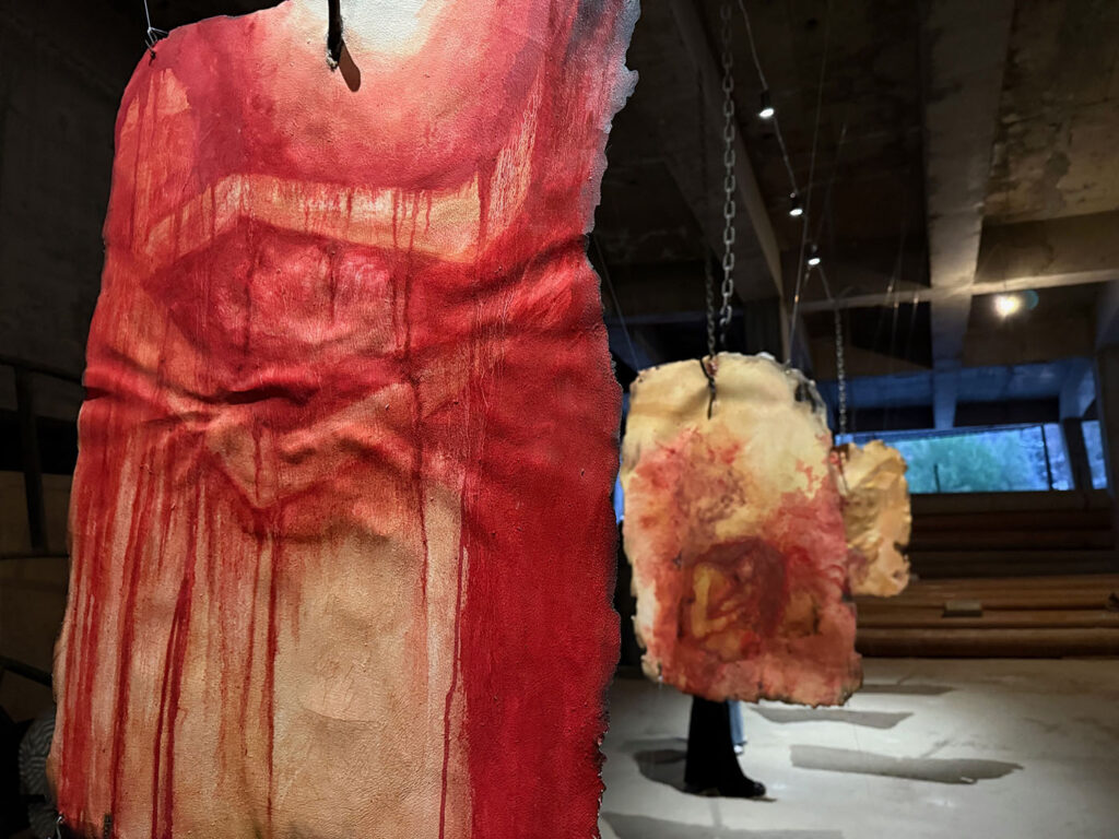 On Forgiveness and Path—an Exhibition in Damascus