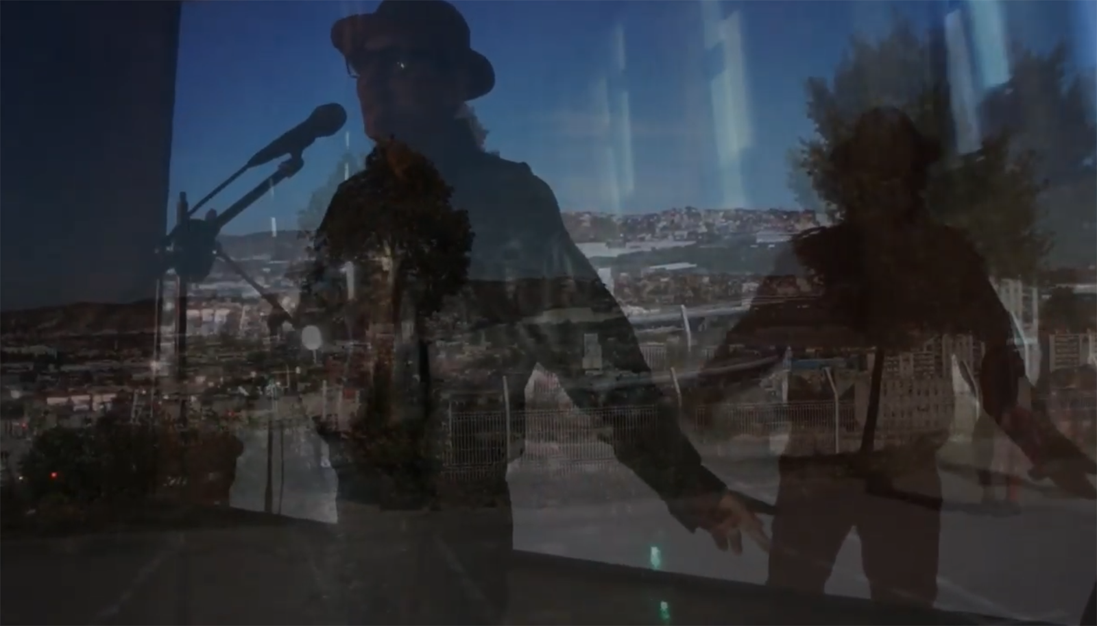 Café in Berlin…(click here to listen).