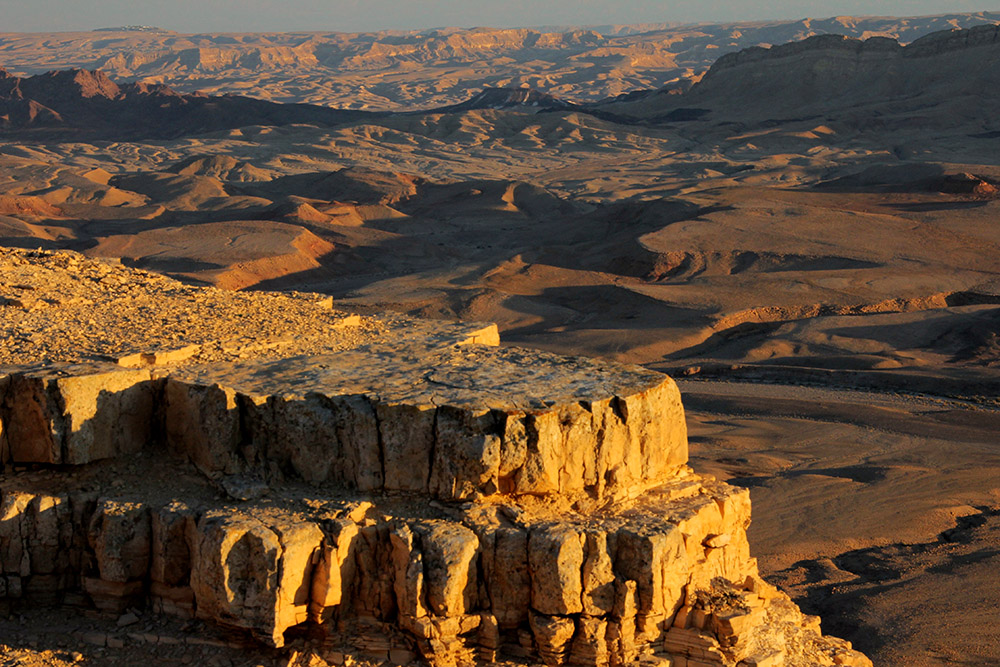 Desert clifftops are stunning.