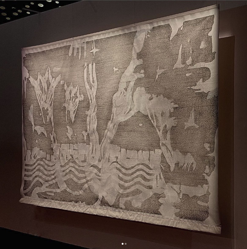 Different angles of the work ON, 400x250cm, taken from the event @ithra showcase the thickness of the work and the tools