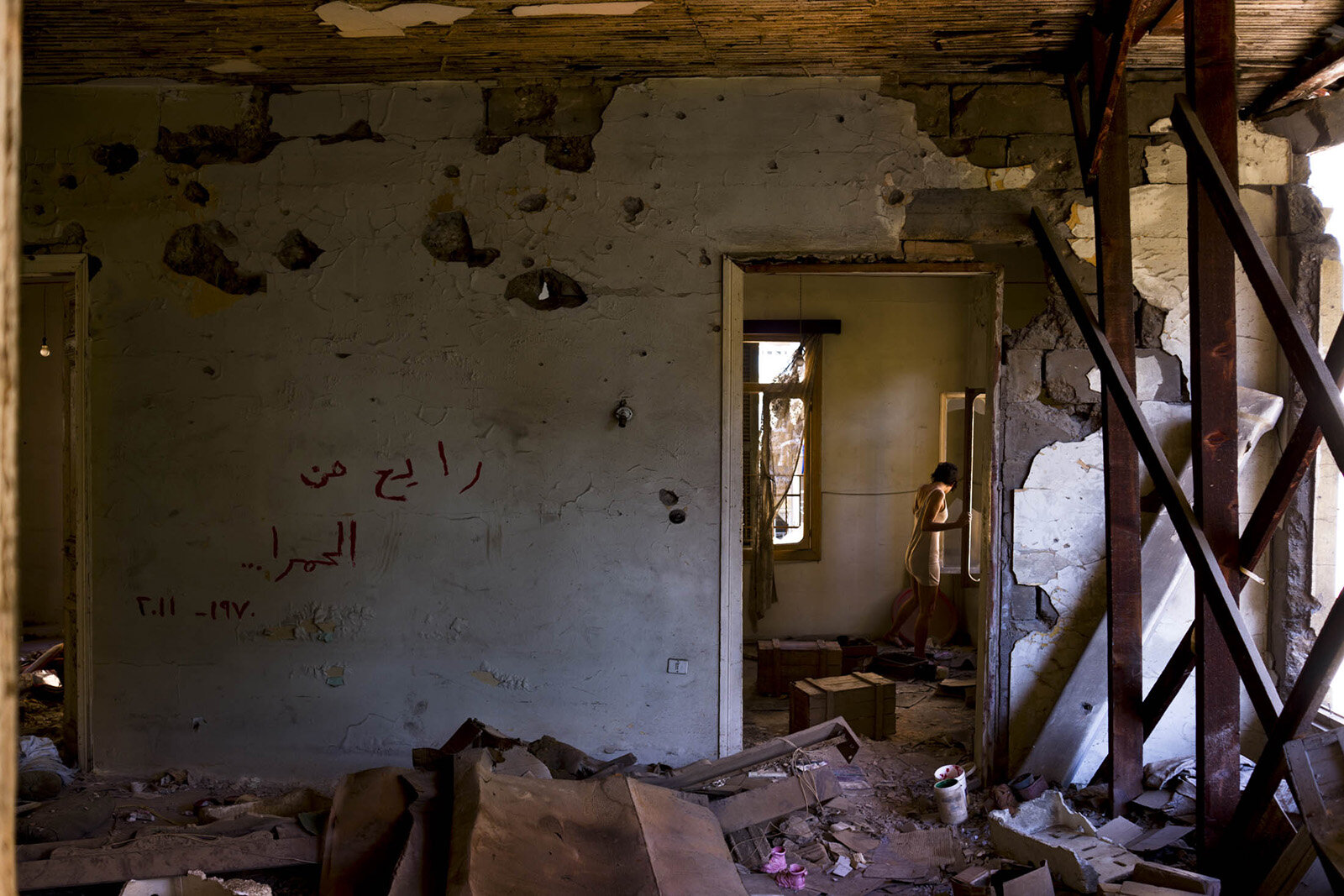 Abandoned Dwellings. Tableaux, BF335-Ras Beirut 2012 (Photo courtesy Gregory Buchakjian).