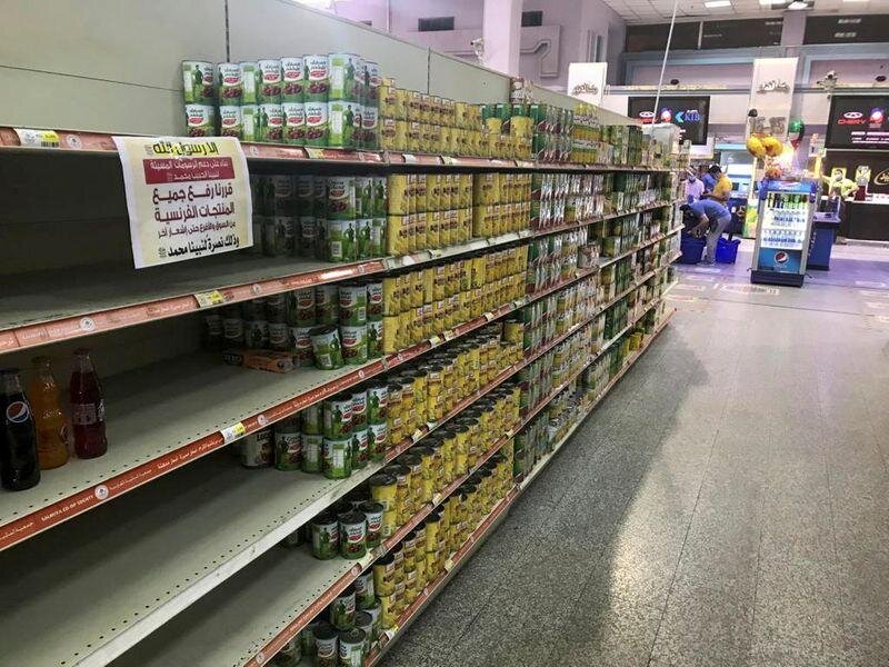Kuwait supermarket removes French products from its shelves.