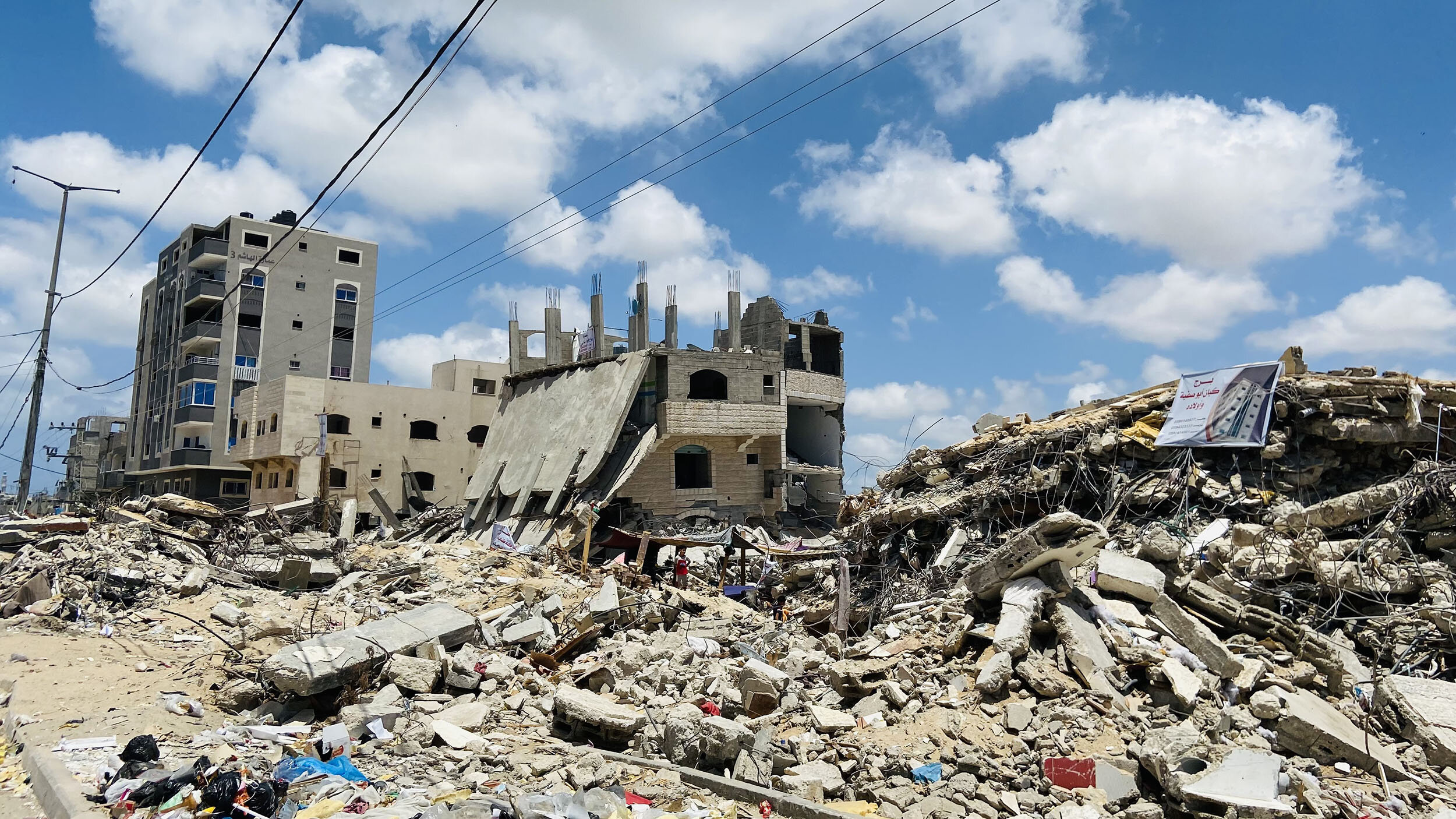 Bombing of Gaza, May 2021 (photos courtesy Mosab Abu Toha).