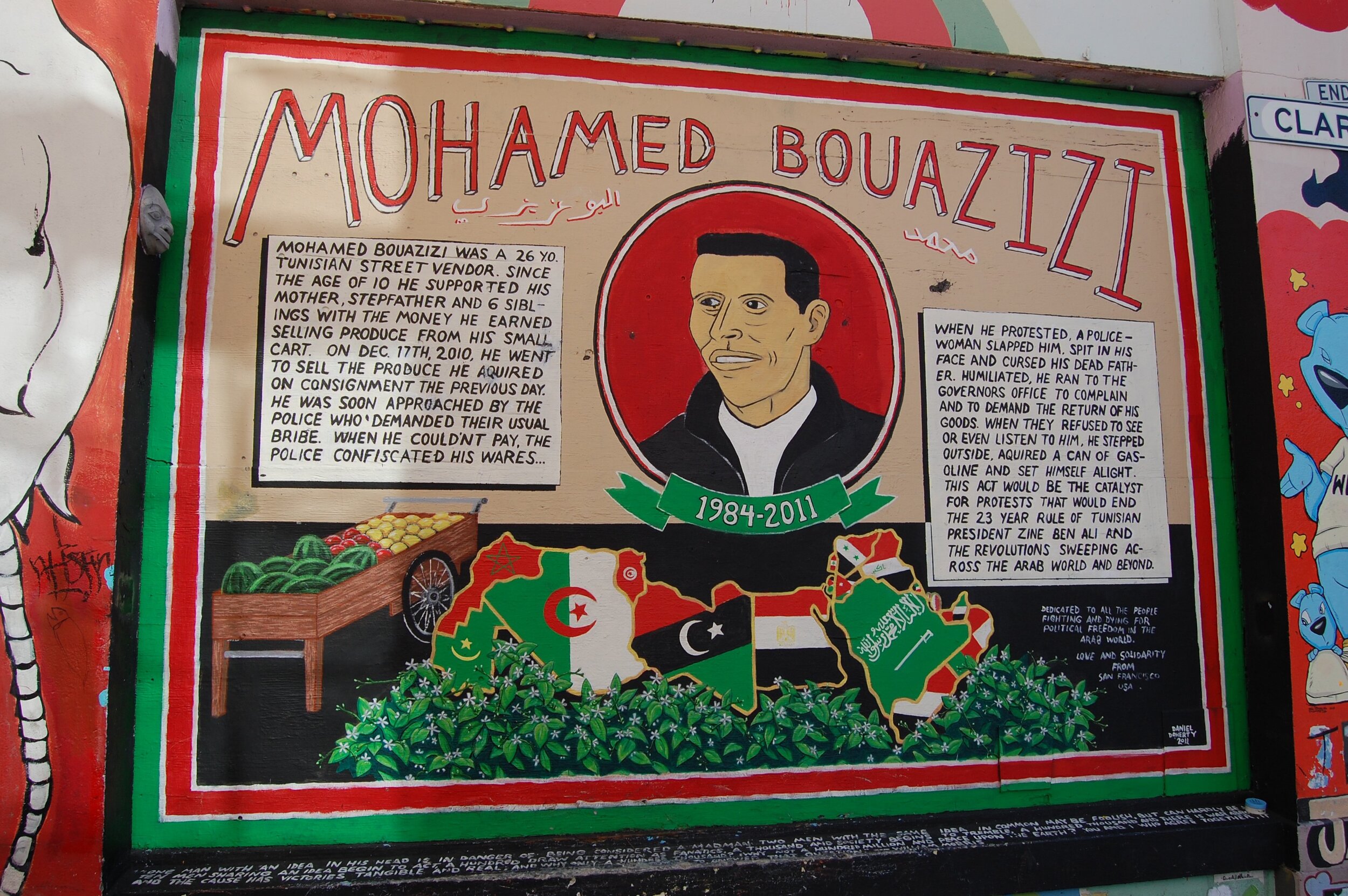 أشعلت إضرام البائع المتجول محمد البوعزيزي النار في نفسه الثورة التونسية (فليكر/فار أوت فلورا)