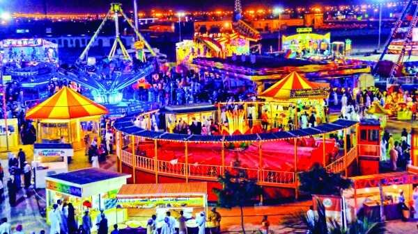 مهرجان صلالة عمان.jpg