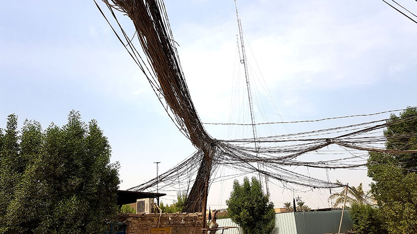 Wires over Baghdad (Photo: Greta Berlin)