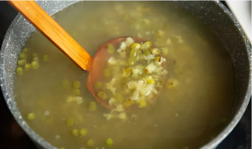 Shorbat Māsh (Soup of Mung Beans شوربة ماش), a recipe from Delights from the Garden of Eden.