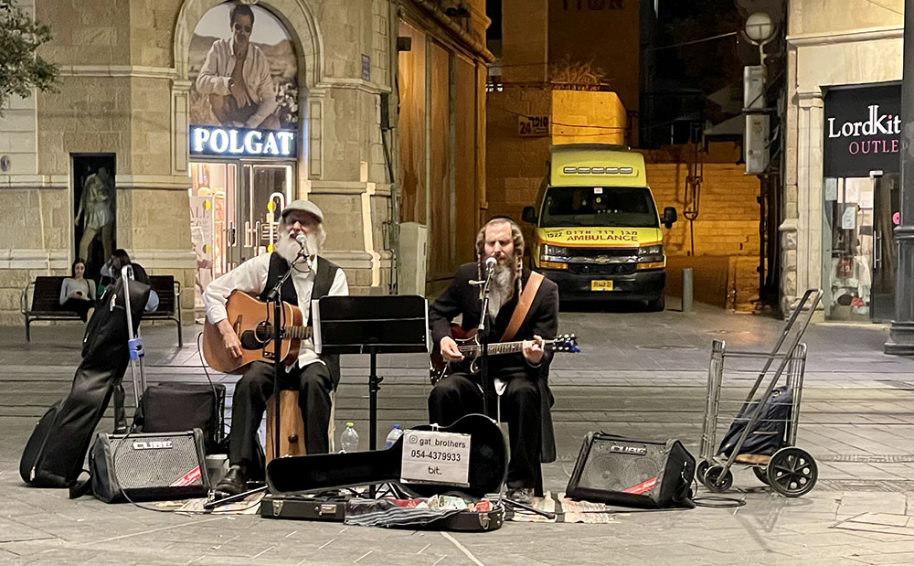 Hasidic duo jamming in Jerusalem