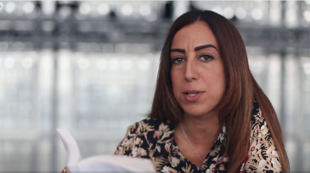 Faiza Guene reads from her novel Discretion