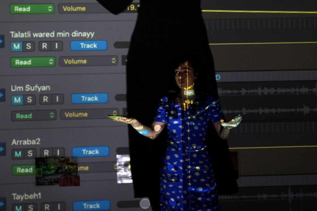 When the Land Speaks with Bint Mbareh, a Shubbak Festival performance (courtesy of the artist).