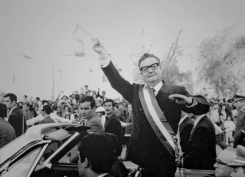 Salvador Allende during his inauguration parade 1970 (photo Naul Ojeda).