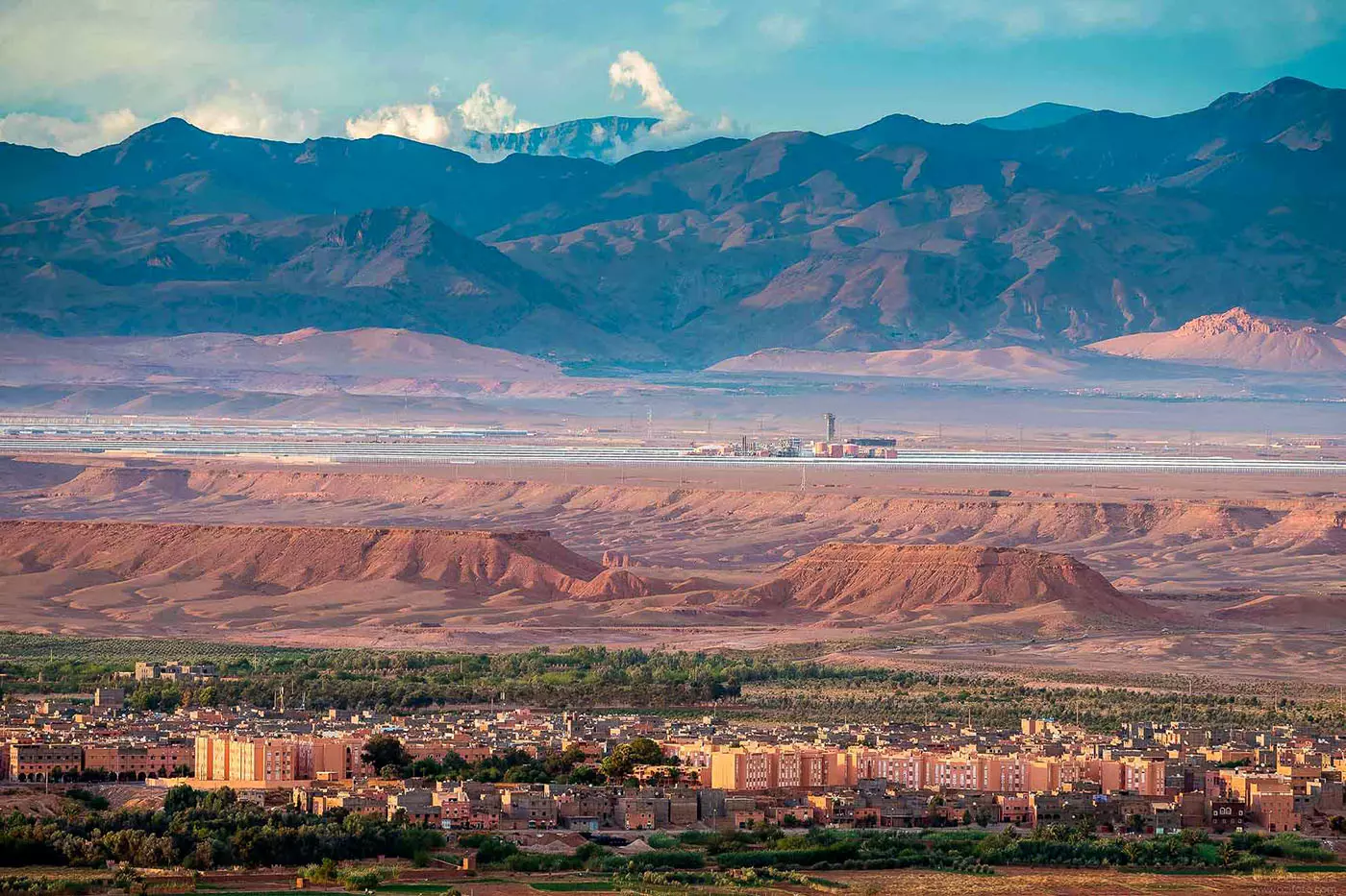 Dush uchun eng yaxshi porno videolar Jinsiy aloqa kichik kokrak oriq soat