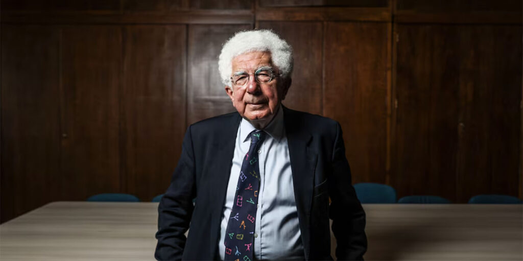 Avi Shlaim in 2023, at the Faculty of Philology of the Complutense University of Madrid (photo Álvaro García, courtesy El País).