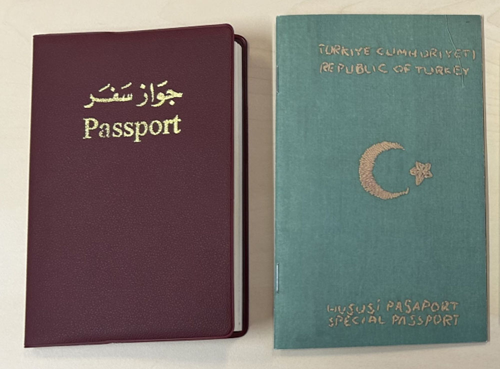 (Left to right) Sorry for Not Attending by Jana Traboulsi (2013) (ORB.30/8742); Hususi Pasaport by Gözde İlkin (2009).© Jana Traboulsi and Gözde İlkin