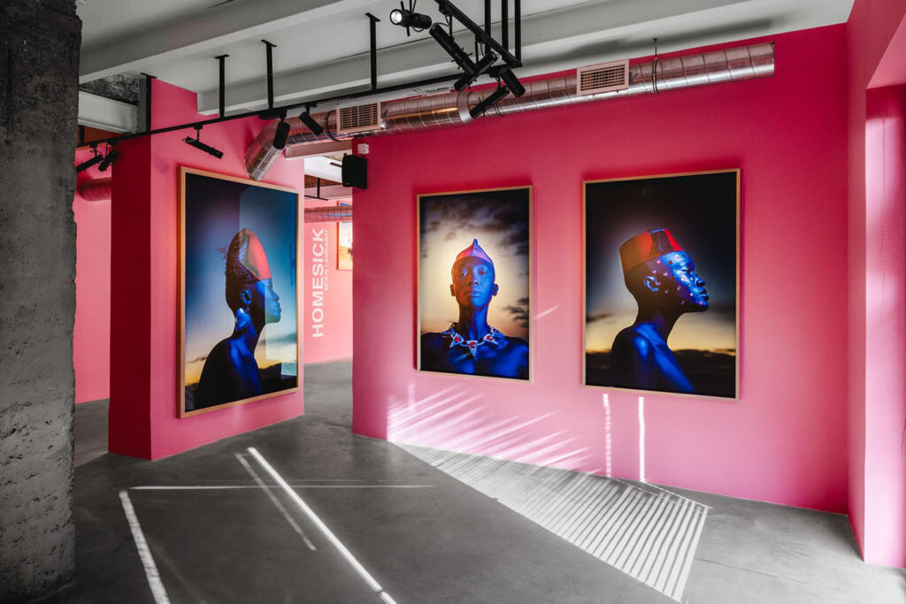 Installation image of Mous Lamrabat's "Homesick" exhibition in Marrakech (courtesy Loft Art Gallery).