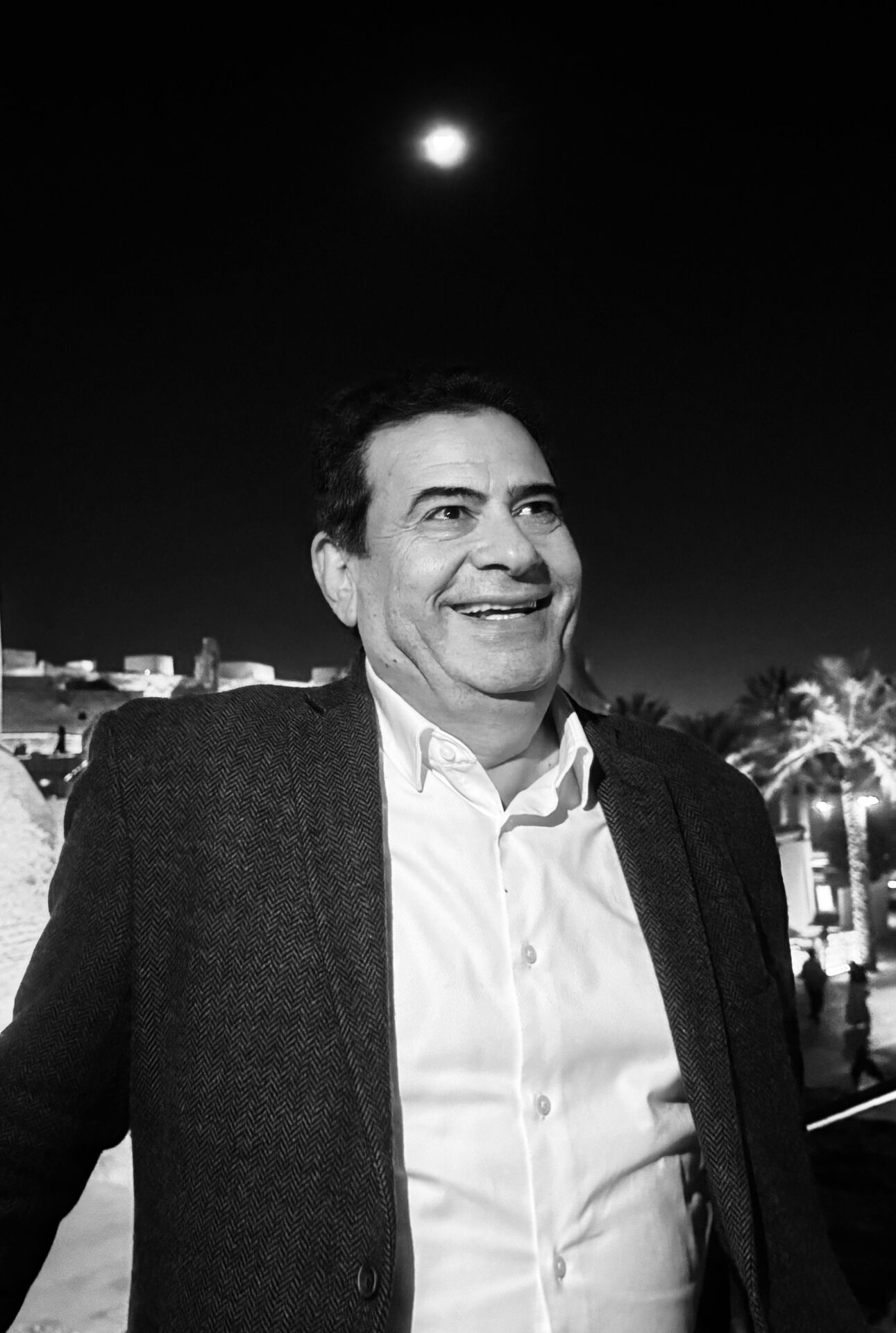 عزت القمحاوي