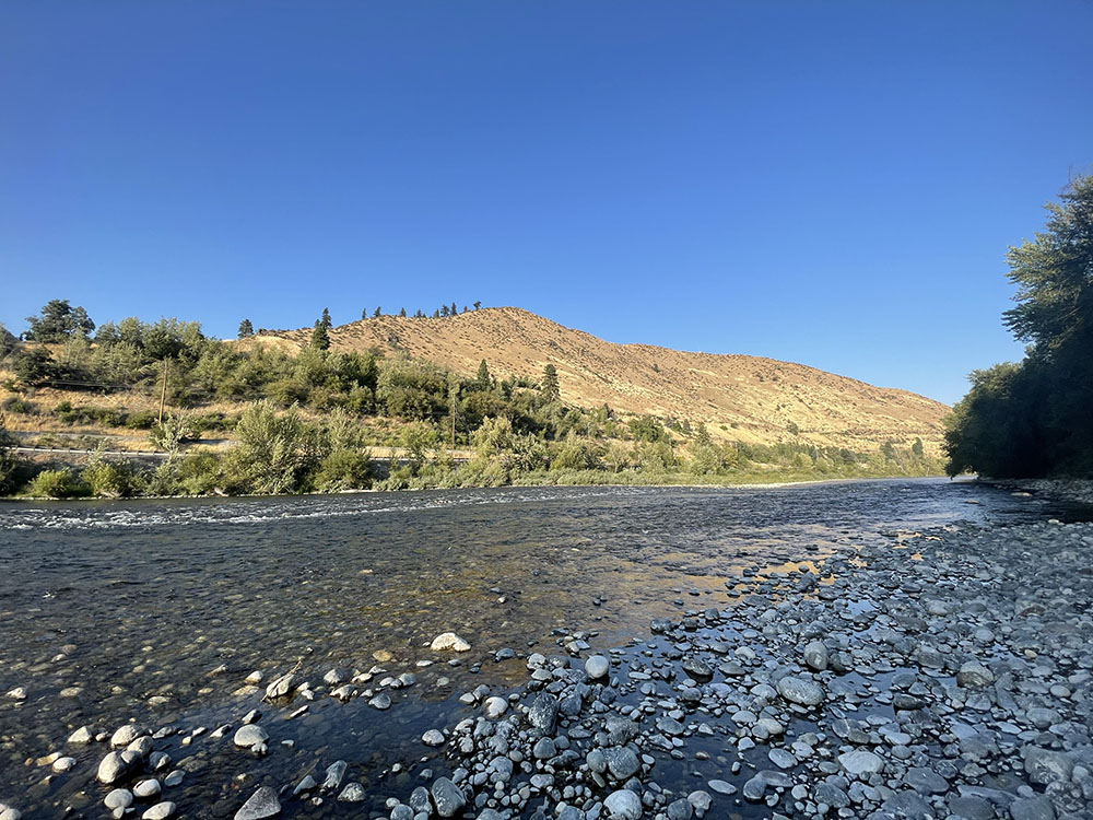Wenatchee River, Cashmere, WA. (photo Nafeesa Syeed).