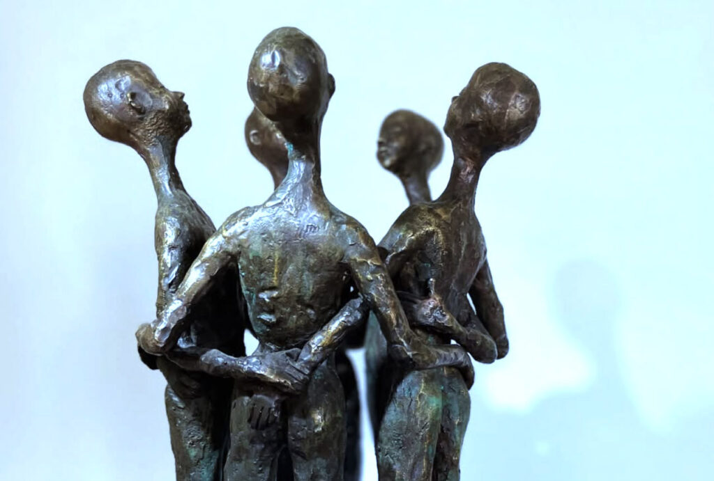 Lamia Fakhoury Holding Space detail