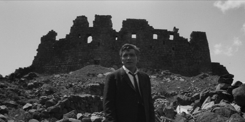 A still from Frunze Dovlatyan 1966 feature ‘Look, That’s Me.’ (Courtesy of TS Productions)