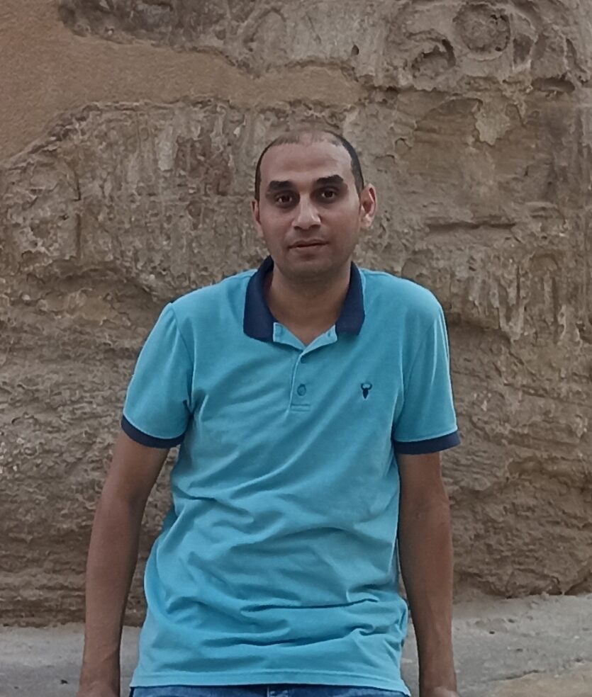 أحمد جاد الكريم