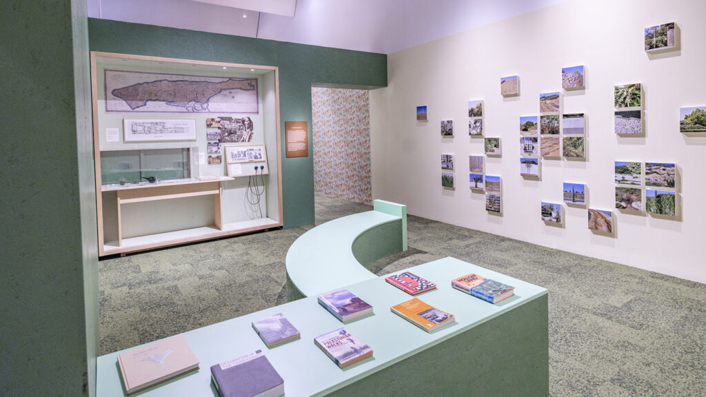 Installation view, VA Dundee (photo Grant Anderson 