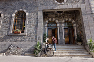 In Homs, a Theatre Rises from the Ashes