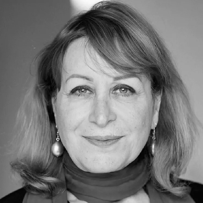 إنعام كجه جي