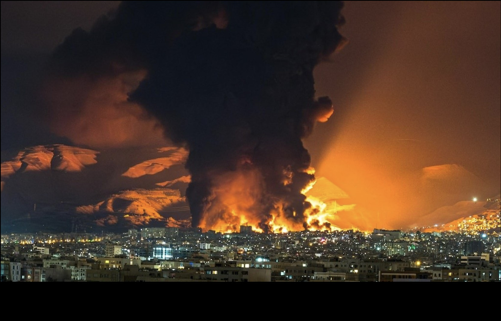 Iranian Visions of Democracy from the Ruins